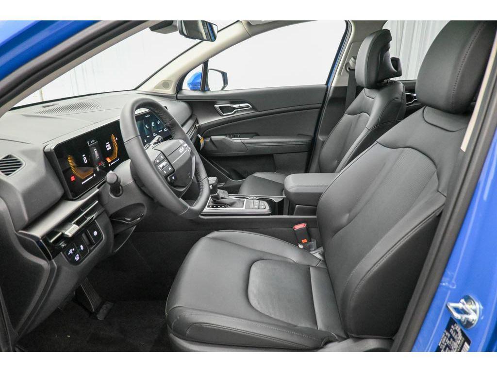new 2026 Kia Sportage car, priced at $33,159