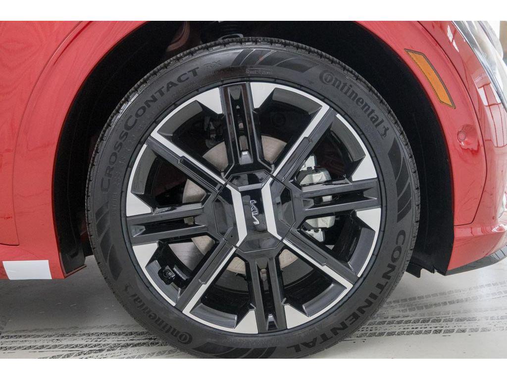 new 2025 Kia EV6 car, priced at $58,950