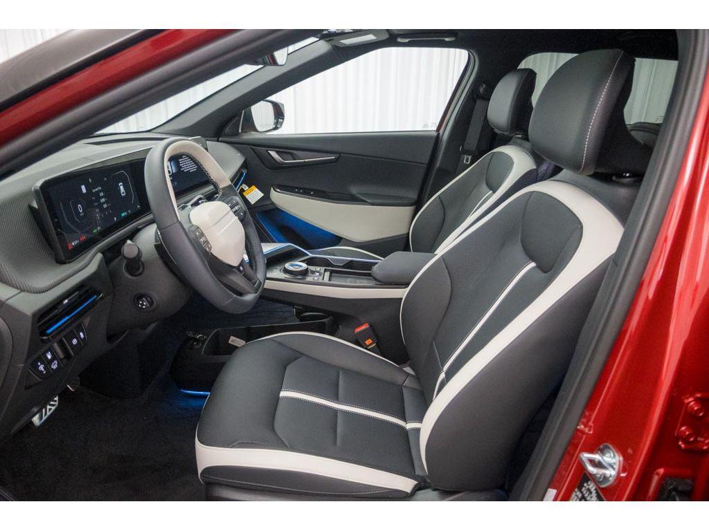 new 2025 Kia EV6 car, priced at $58,950