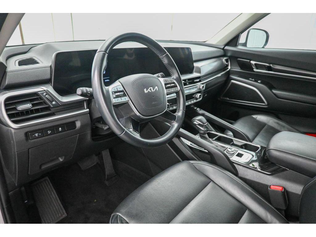 used 2023 Kia Telluride car, priced at $34,225