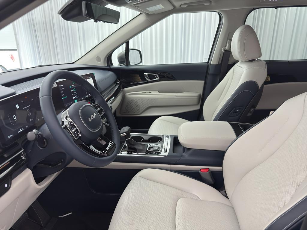 new 2026 Kia Carnival car, priced at $51,785