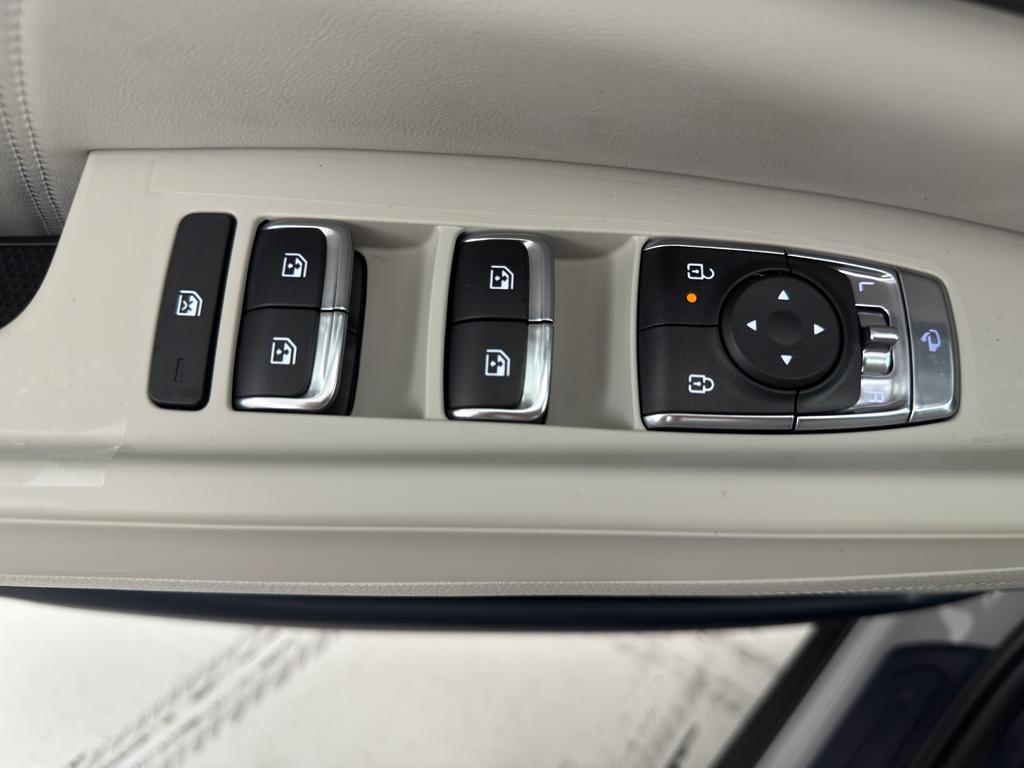 new 2026 Kia Carnival car, priced at $51,785