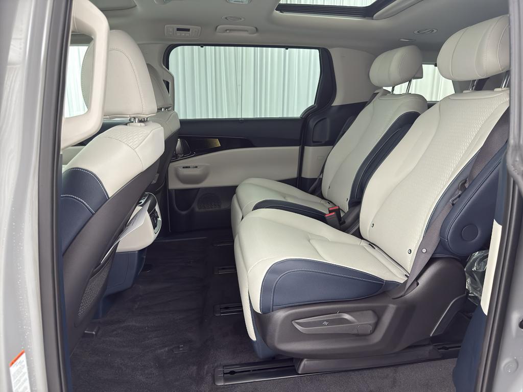 new 2026 Kia Carnival car, priced at $51,785