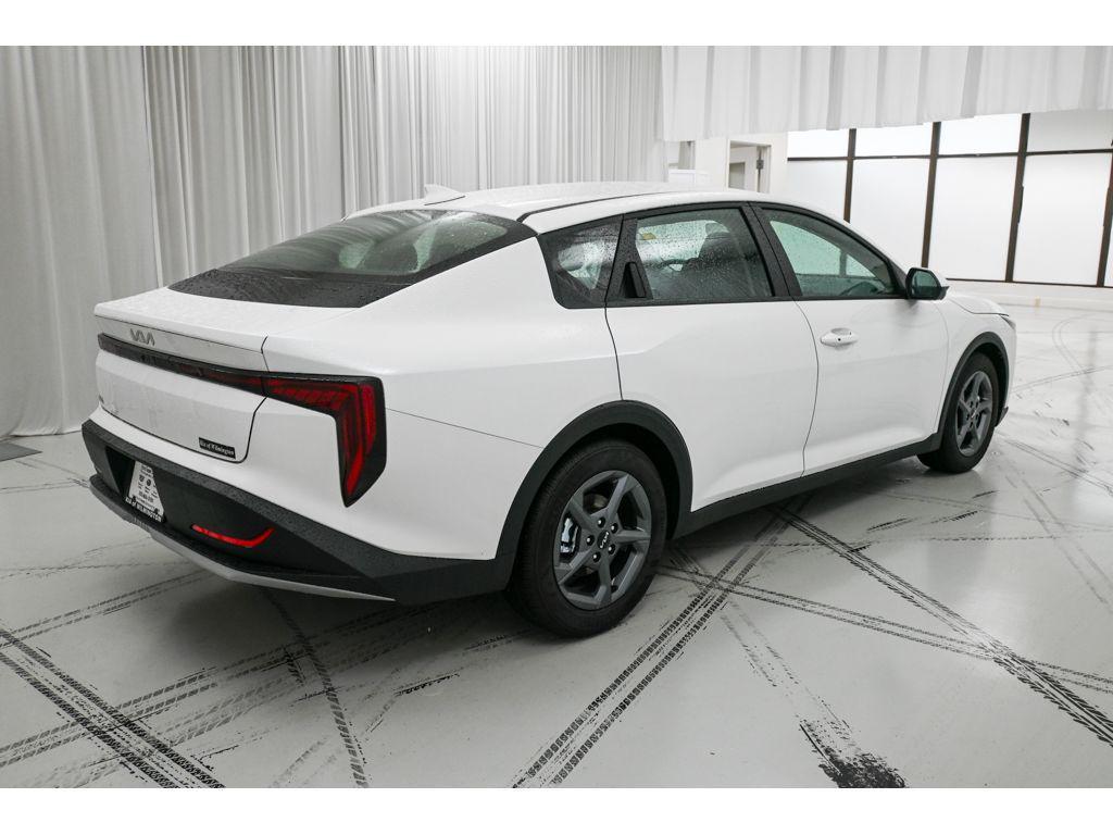 new 2026 Kia K4 car, priced at $25,719