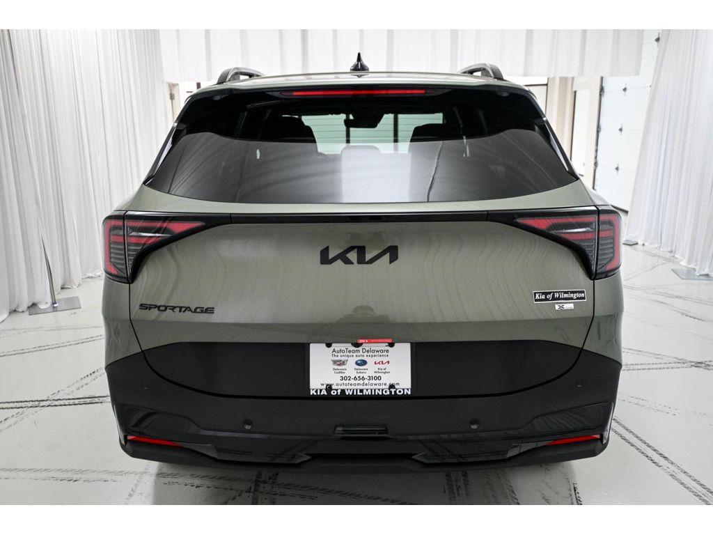 new 2026 Kia Sportage Plug-In Hybrid car, priced at $42,010