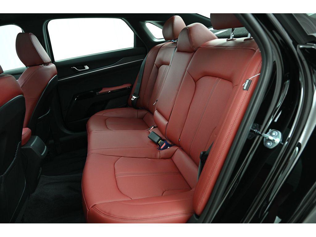 new 2026 Kia K5 car, priced at $32,130