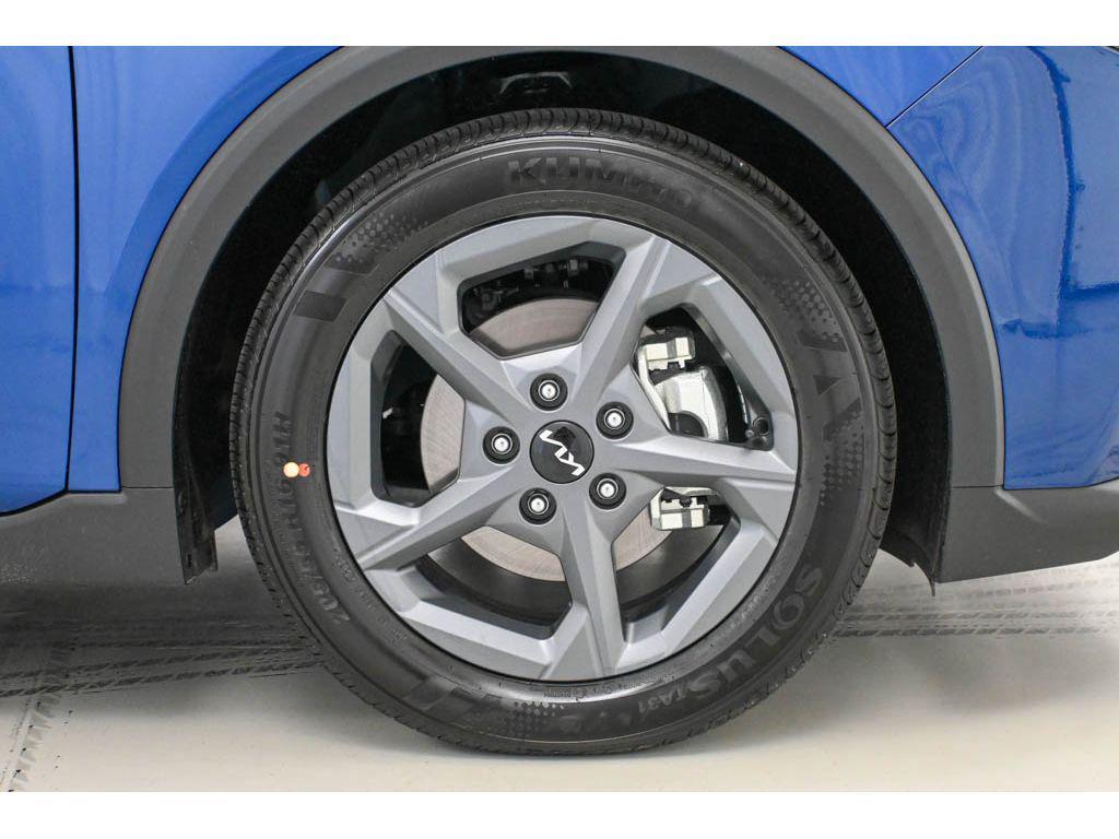 new 2025 Kia K4 car, priced at $24,000