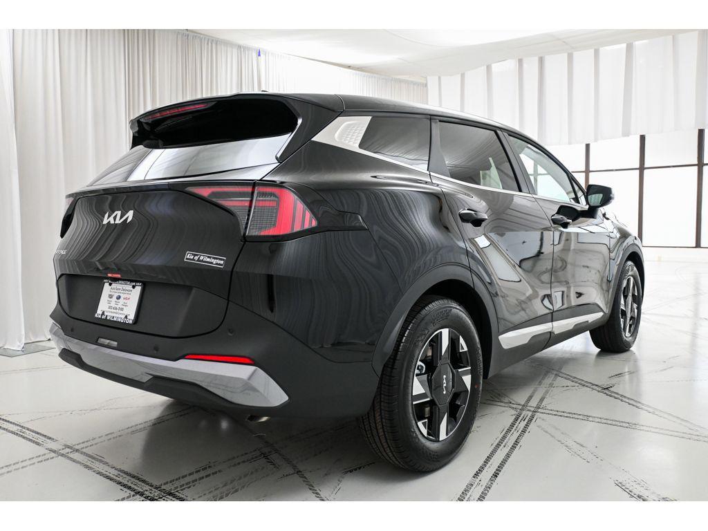new 2026 Kia Sportage car, priced at $31,934