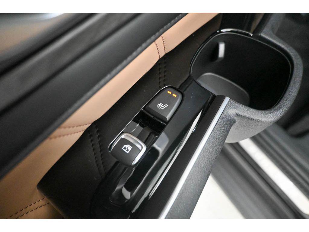 new 2026 Kia Sorento car, priced at $48,760