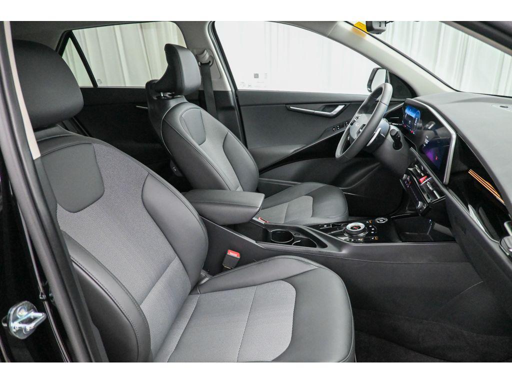 used 2025 Kia Niro EV car, priced at $27,149