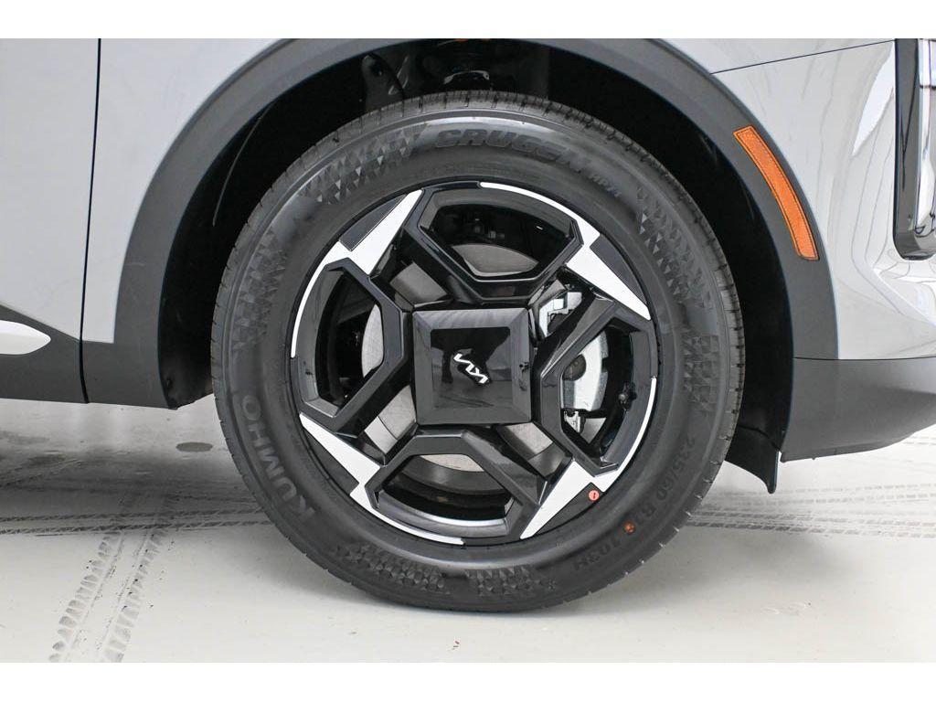 new 2026 Kia Sportage car, priced at $33,255