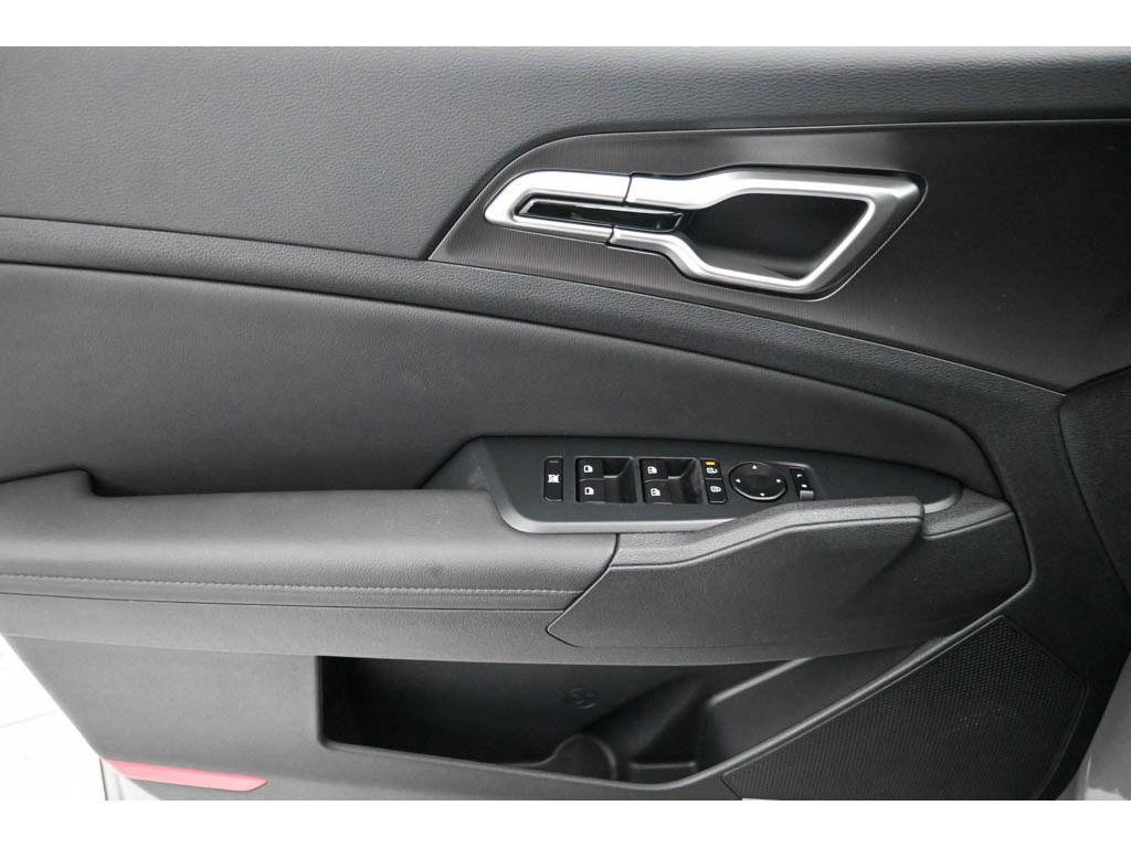 new 2026 Kia Sportage car, priced at $33,255