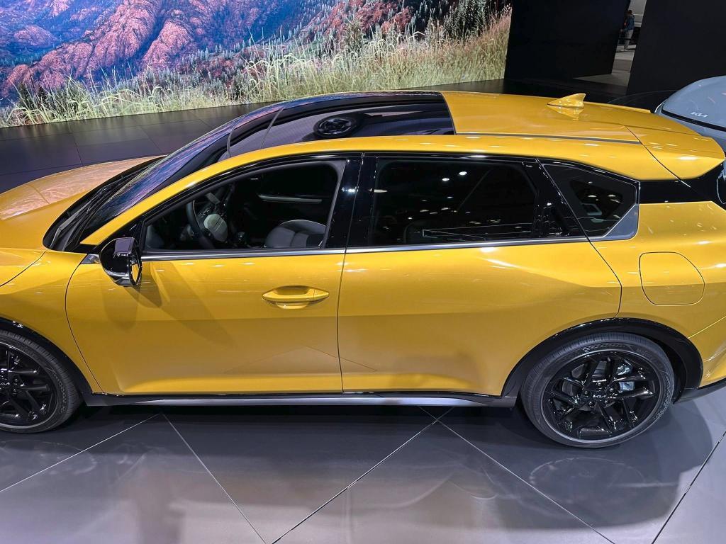 new 2026 Kia K4 car, priced at $32,625