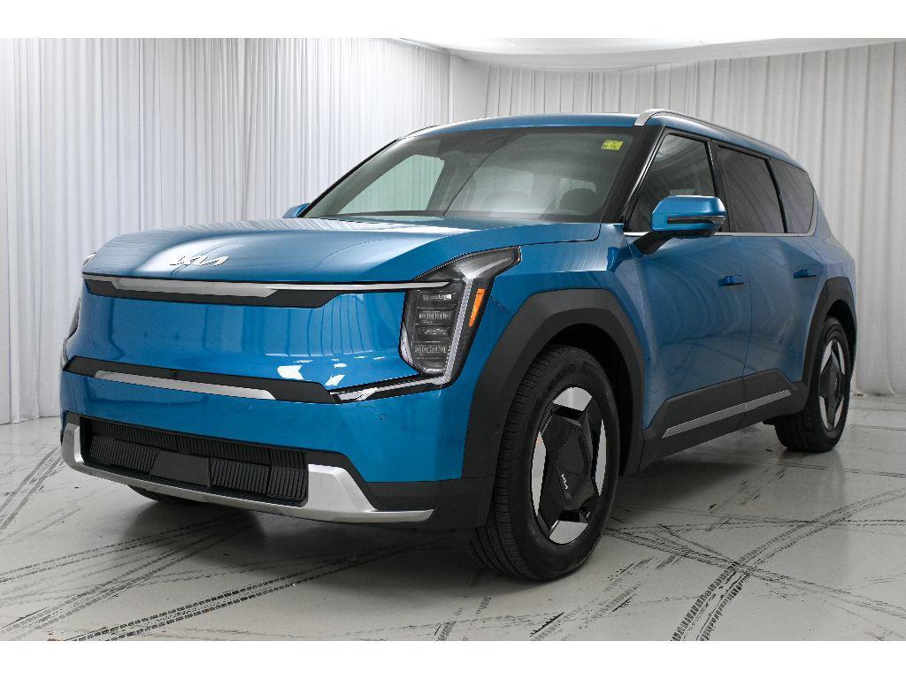 new 2026 Kia EV9 car, priced at $65,480