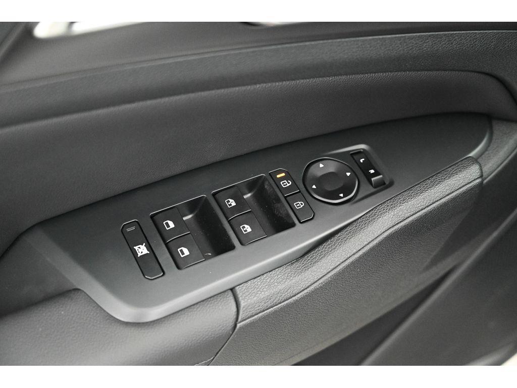 new 2026 Kia Sportage car, priced at $32,880