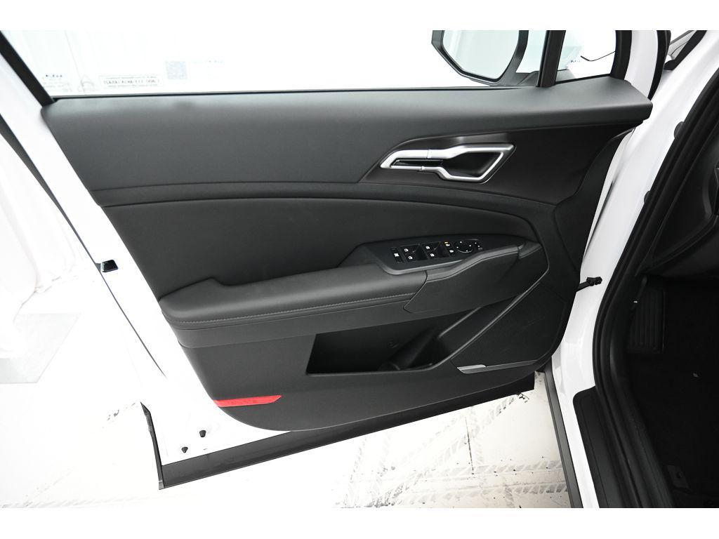 new 2026 Kia Sportage car, priced at $32,880