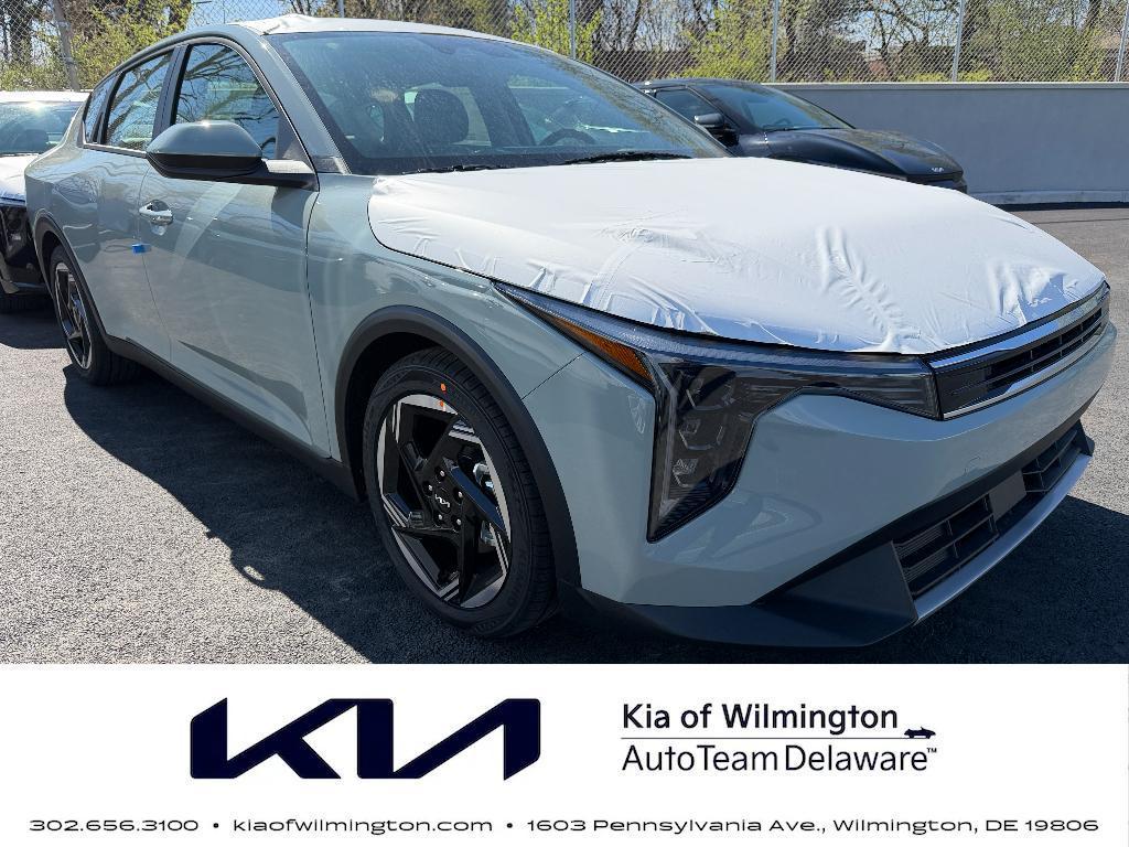 new 2026 Kia K4 car, priced at $25,925