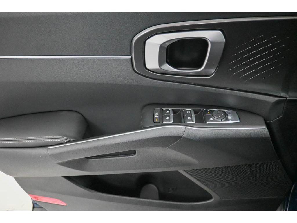 new 2026 Kia Sorento car, priced at $40,190