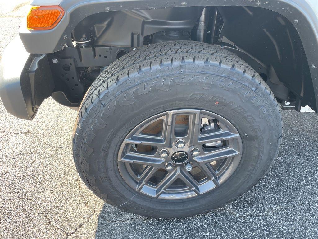 new 2025 Jeep Gladiator car, priced at $40,874