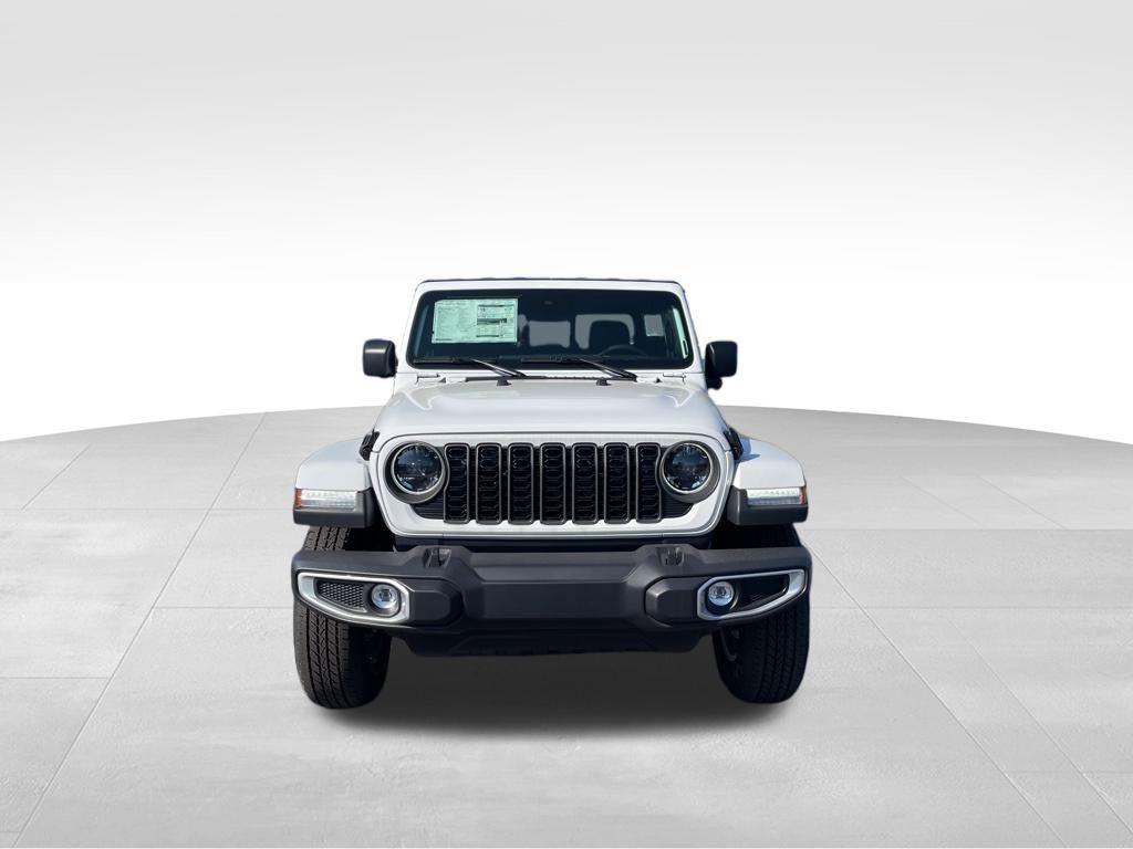 new 2025 Jeep Gladiator car, priced at $40,874