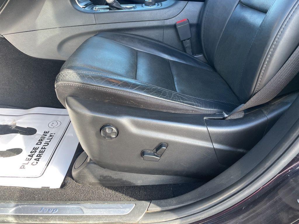 used 2020 Jeep Grand Cherokee car, priced at $14,498