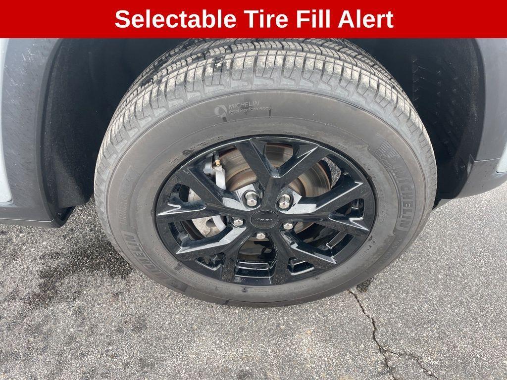 used 2024 Jeep Grand Cherokee car, priced at $32,336