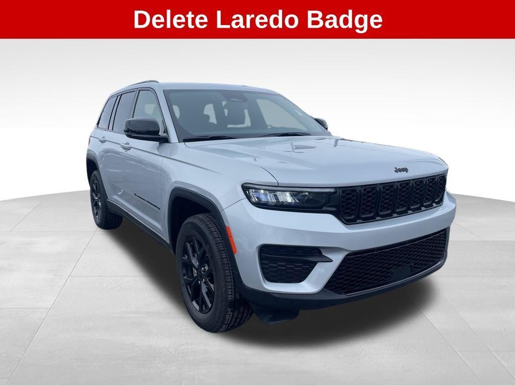 used 2024 Jeep Grand Cherokee car, priced at $32,336