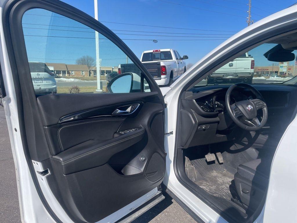 used 2022 Buick Envision car, priced at $23,091