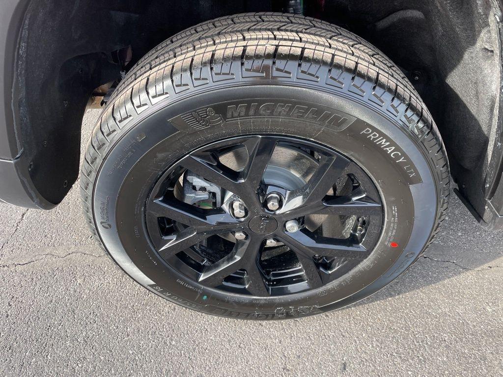 new 2026 Jeep Grand Cherokee car, priced at $47,762