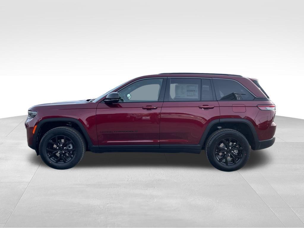 new 2026 Jeep Grand Cherokee car, priced at $47,762