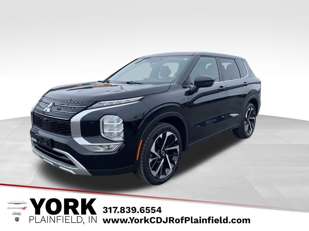 used 2024 Mitsubishi Outlander car, priced at $23,681