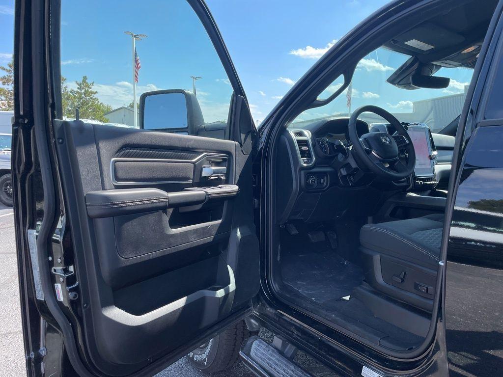 new 2025 Ram 2500 car, priced at $72,161