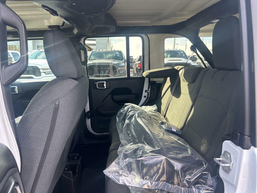 new 2026 Jeep Wrangler car, priced at $47,329