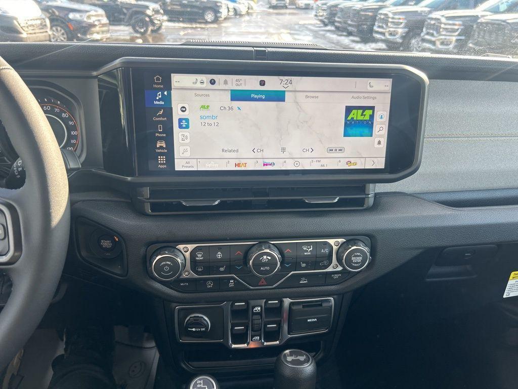 new 2026 Jeep Wrangler car, priced at $47,329