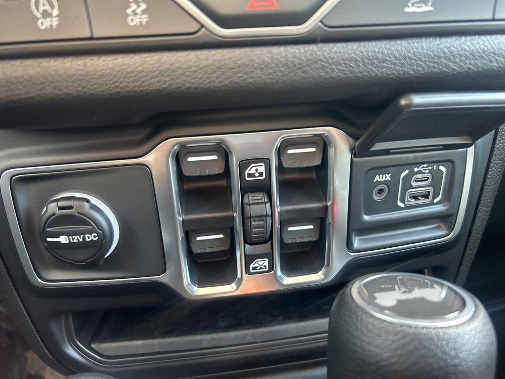 new 2026 Jeep Wrangler car, priced at $47,329