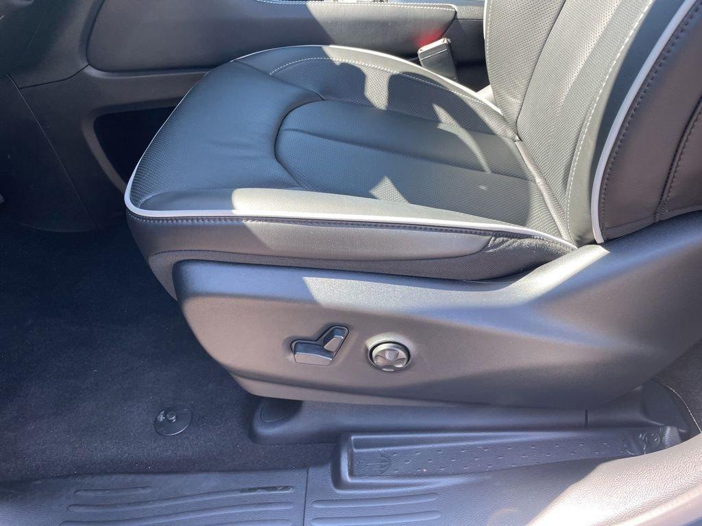 new 2026 Chrysler Pacifica car, priced at $56,643