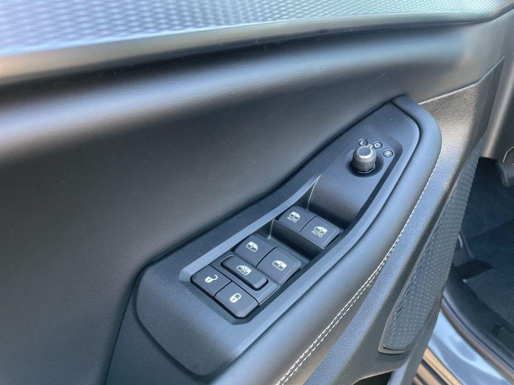 new 2025 Jeep Grand Cherokee car, priced at $40,459