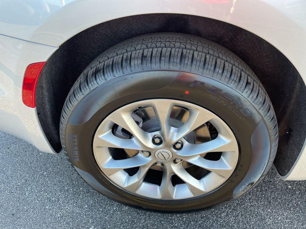 new 2026 Chrysler Pacifica car, priced at $52,785