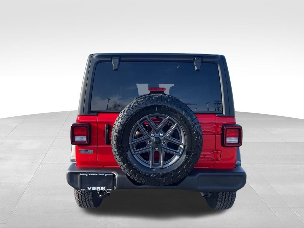 new 2026 Jeep Wrangler car, priced at $44,329