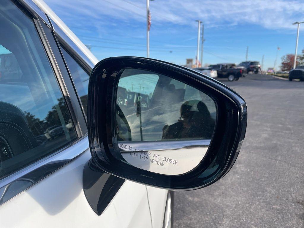 new 2026 Chrysler Pacifica car, priced at $48,997