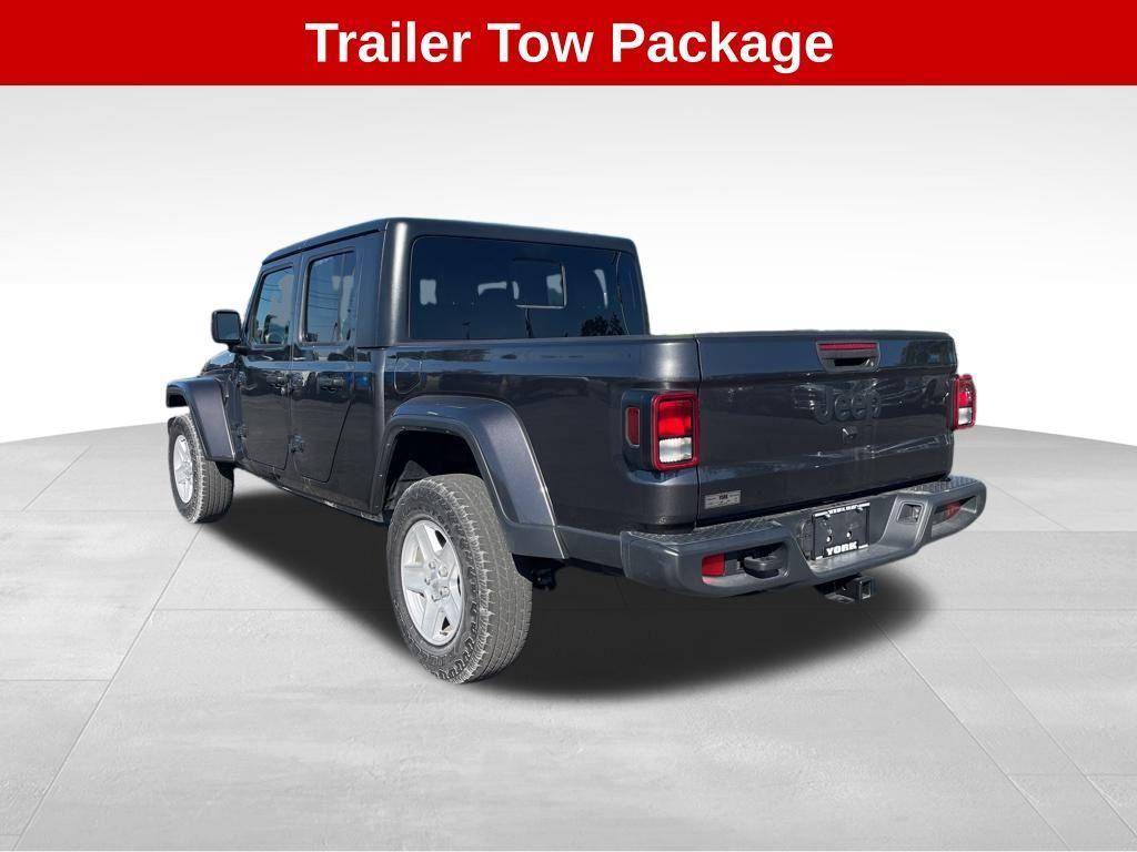 used 2022 Jeep Gladiator car, priced at $26,900