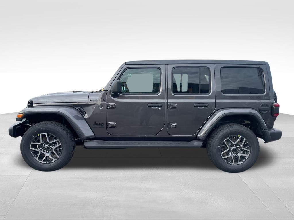 new 2026 Jeep Wrangler car, priced at $51,961