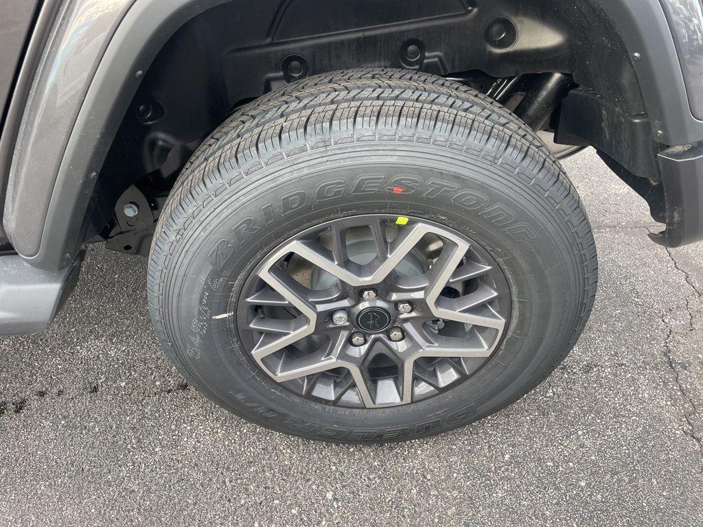 new 2026 Jeep Wrangler car, priced at $51,961