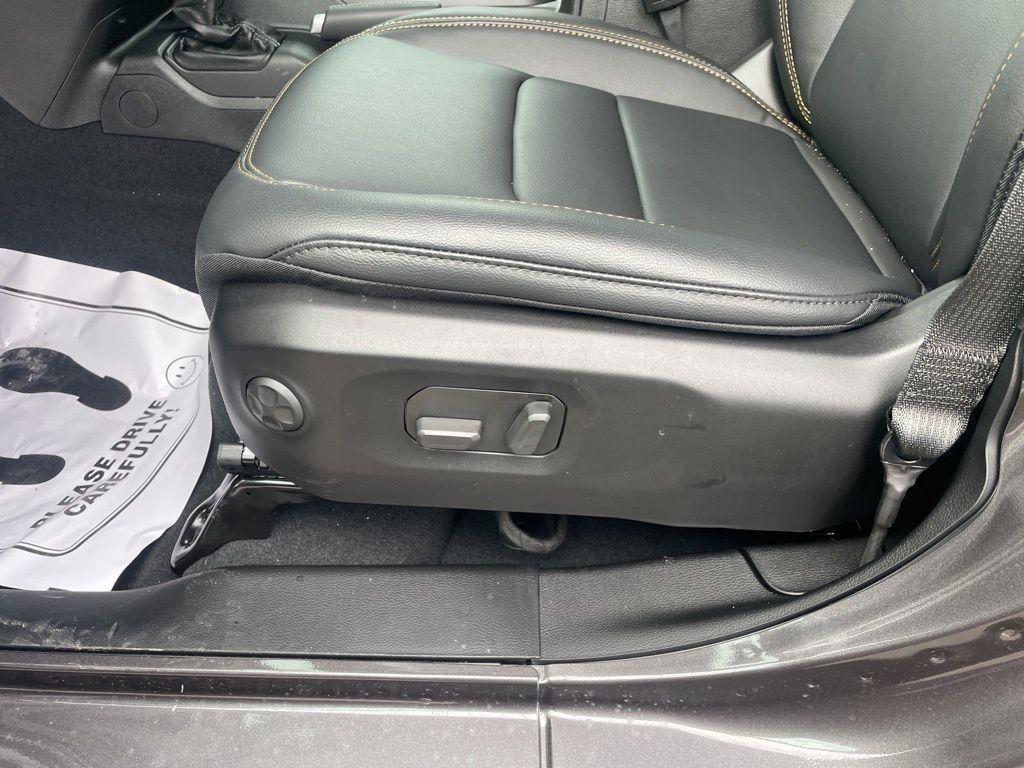 new 2026 Jeep Wrangler car, priced at $51,961