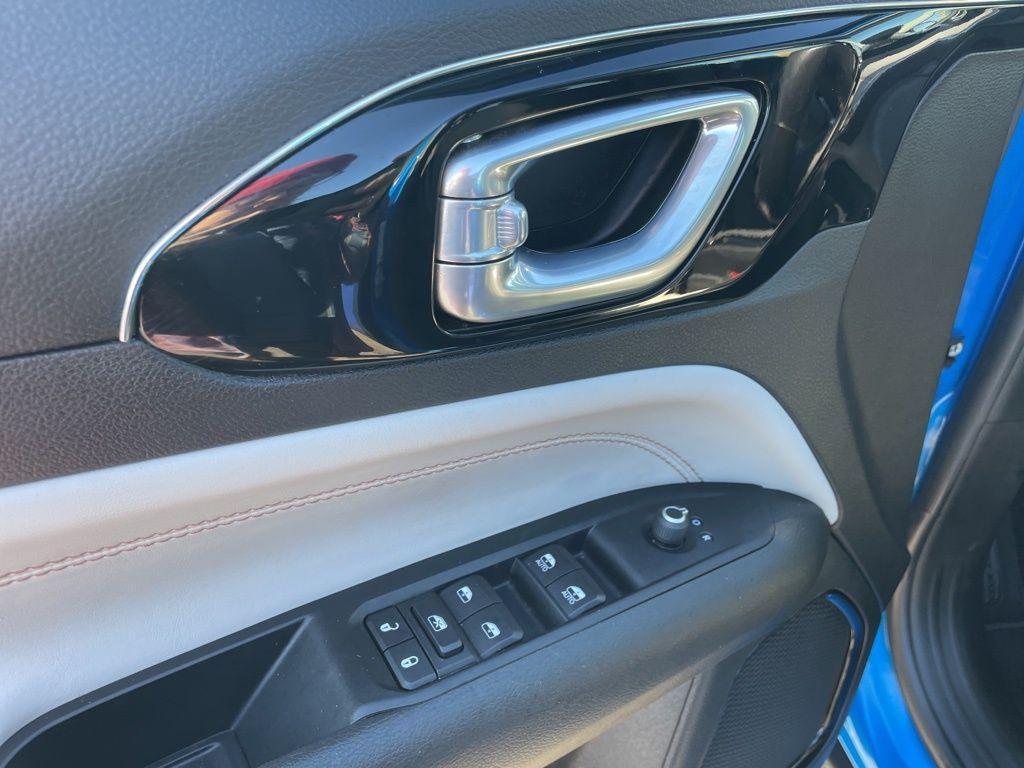 used 2022 Jeep Compass car, priced at $20,611