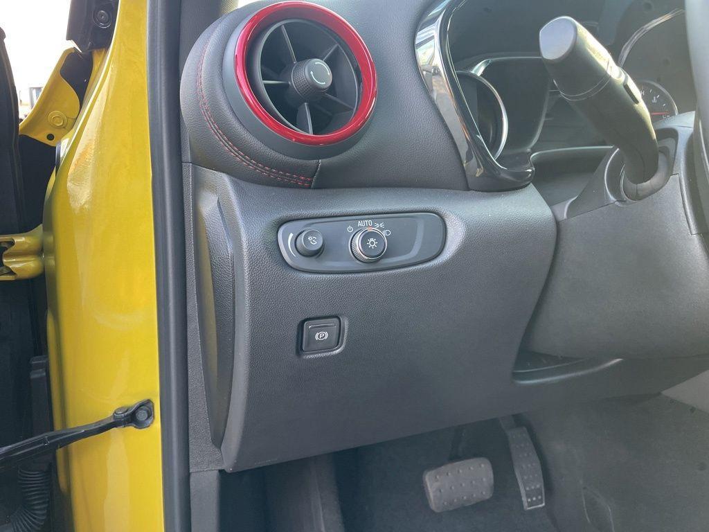 used 2022 Chevrolet Blazer car, priced at $29,040