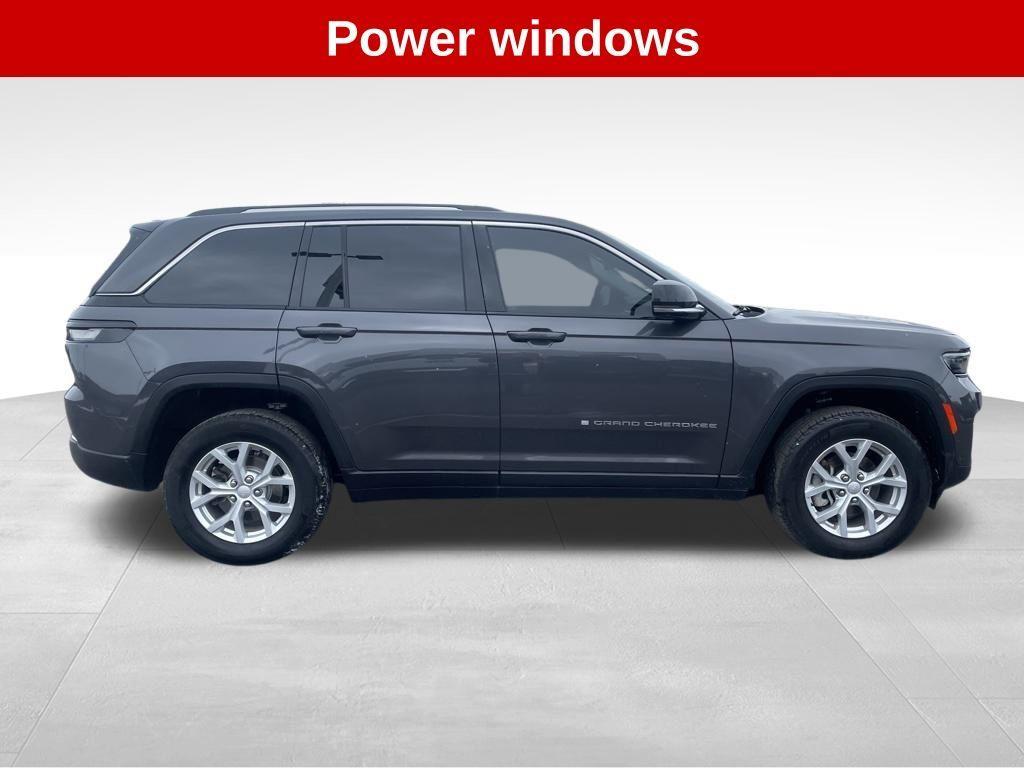 used 2023 Jeep Grand Cherokee car, priced at $28,998