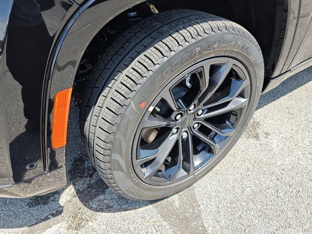 new 2026 Jeep Grand Wagoneer L car, priced at $103,843