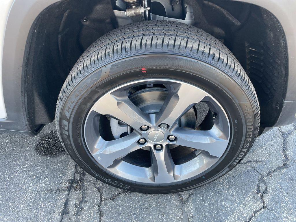 new 2026 Jeep Grand Cherokee car, priced at $48,314