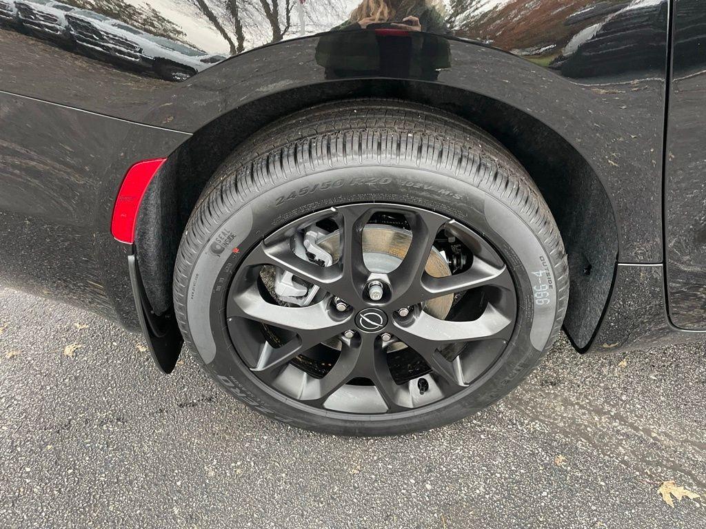 new 2026 Chrysler Pacifica car, priced at $57,500